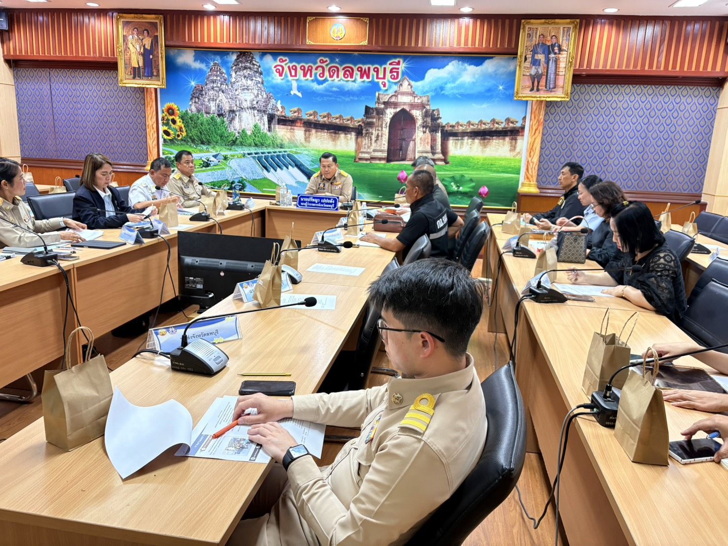 พช.ลพบุรี ร่วมประชุมคณะกรรมการศูนย์อำนวยการป้องกันและปราบปรามยาเสพติดจังหวัดลพบุรี (ศอ.ปส.จ.ลบ.) ครั้งที่ 3/2569