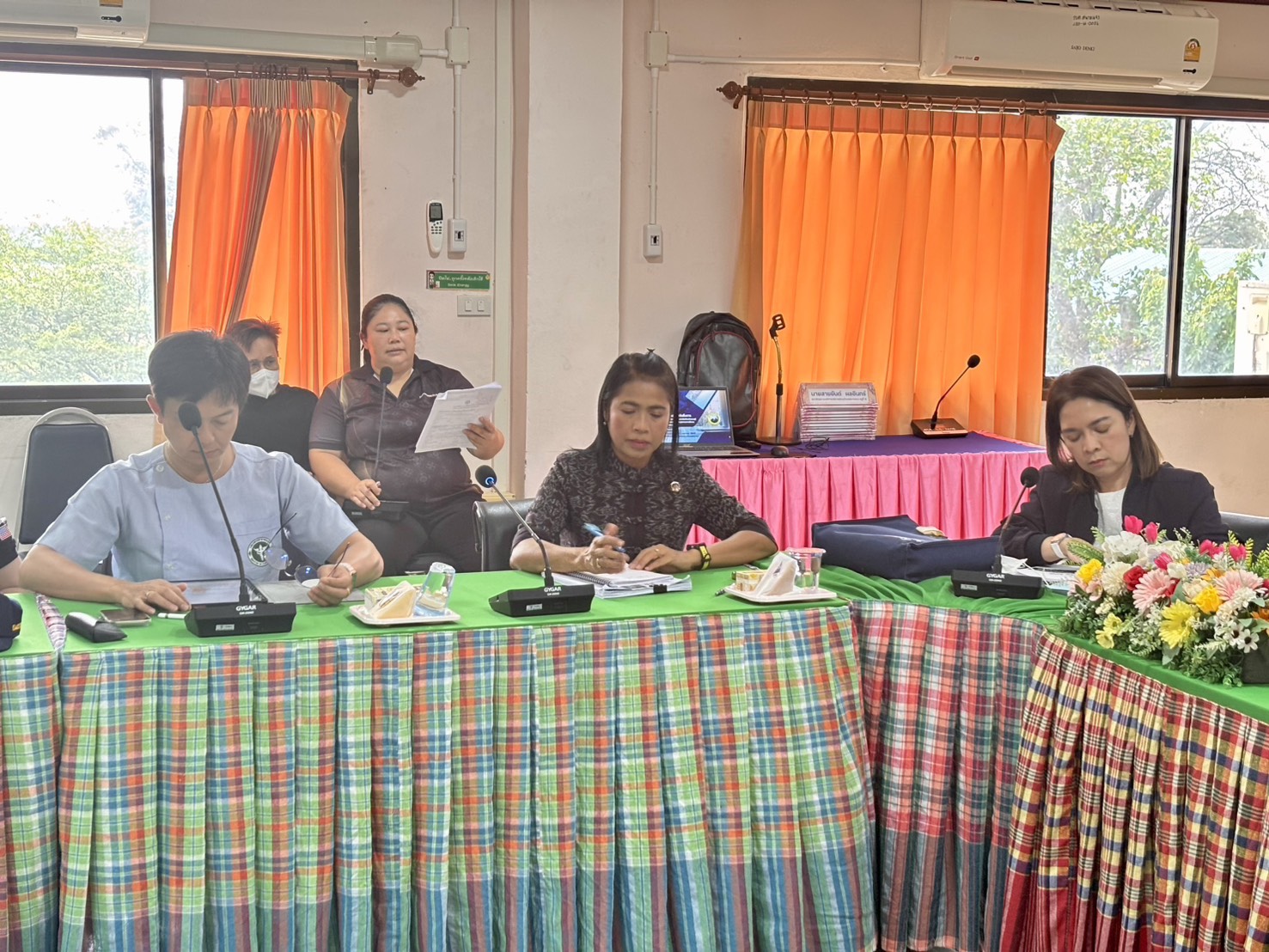 สำนักงานพัฒนาชุมชนจังหวัดลพบุรี  ร่วมประชุมการกำกับ ติดตาม ตามข้อสั่งการ ศูนย์อำนวยการป้องกันเเละปราบปรามยาเสพติดจังหวัดลพบุรี (ศอ.ปส.จ.ลบ) เเละคณะทำงานอำนวยการศูนย์ฟื้นฟูสภาพทางสังคมในจังหวัดลพบุรี